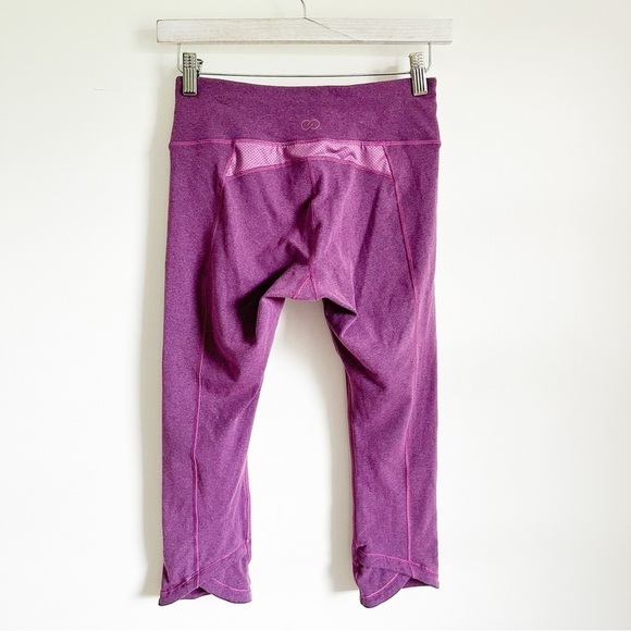 CALIA Essential Crossover Heathered Purple Fitted Capris Leggings sz Small - Picture 10 of 14